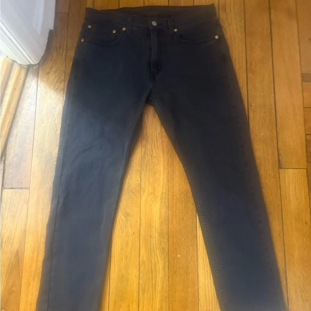 Levi's Men's black Slim Jeans